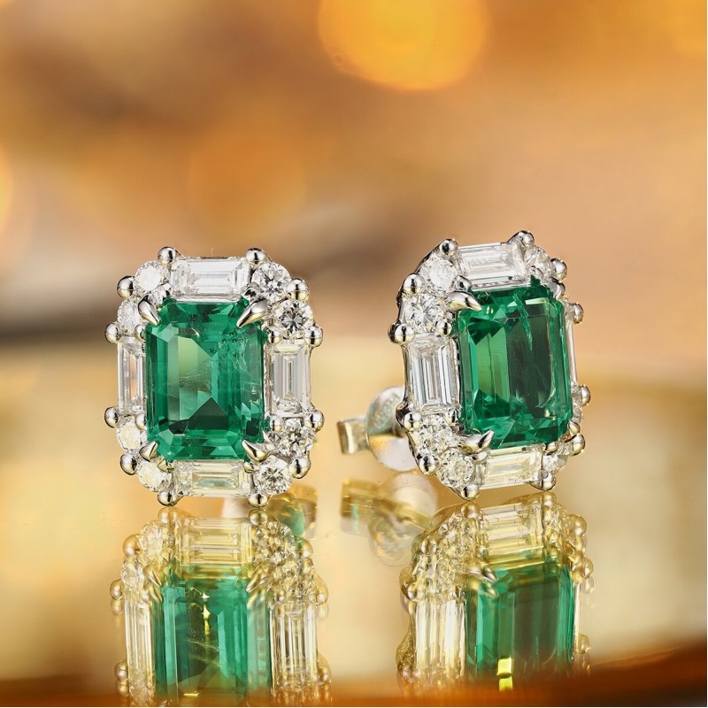 Ruif Jewelry Classic Design PT950 Platinum 2.72ct Lab Grown Emerald and 1.442ct Earrings Hand Made Gemstone Jewelry