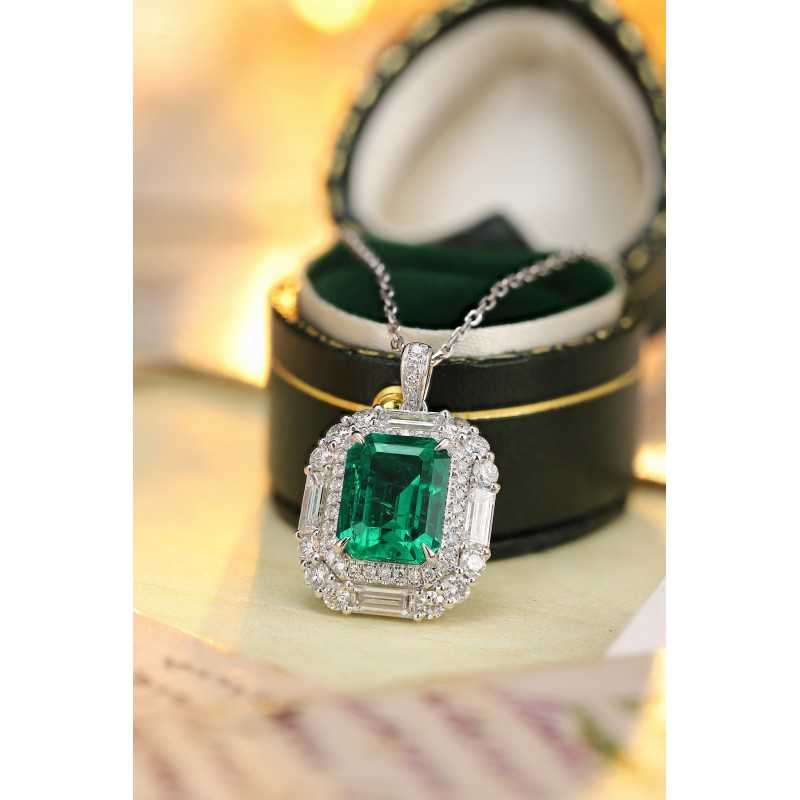 Ruif Jewelry Classic Design PT950 Platinum 3.1ct Lab Grown Emerald And 1.287ct Lab Grown Diamong Pendant Gemstone Jewelry