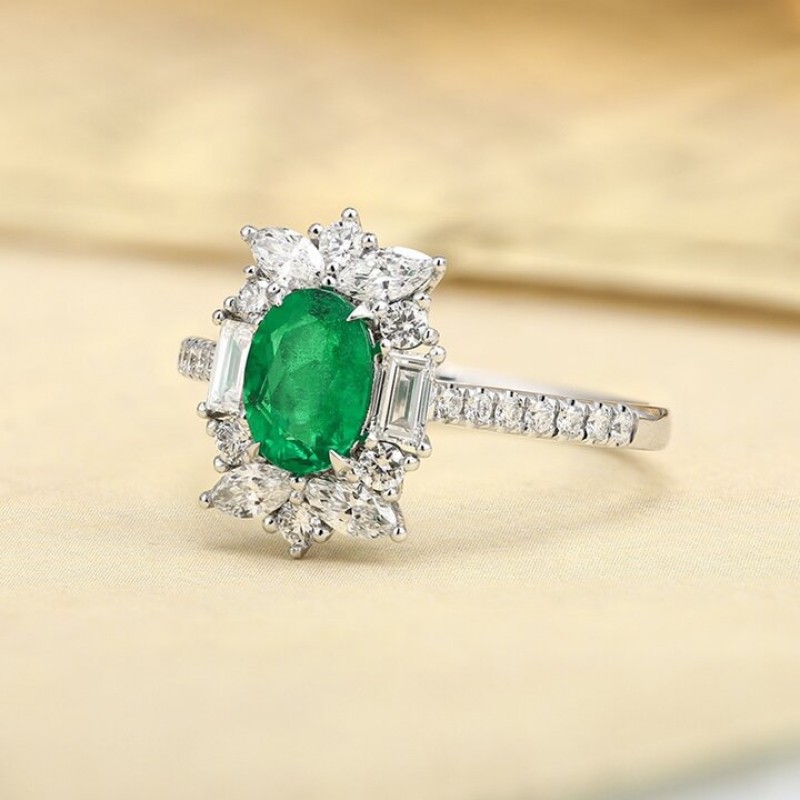 Ruif Jewelry Classic Design PT950 Platinum Ring 0.73ct Lab Grown Emerald and 0.69ct Lab Grown Diamond Ring Gemstone Jewelry