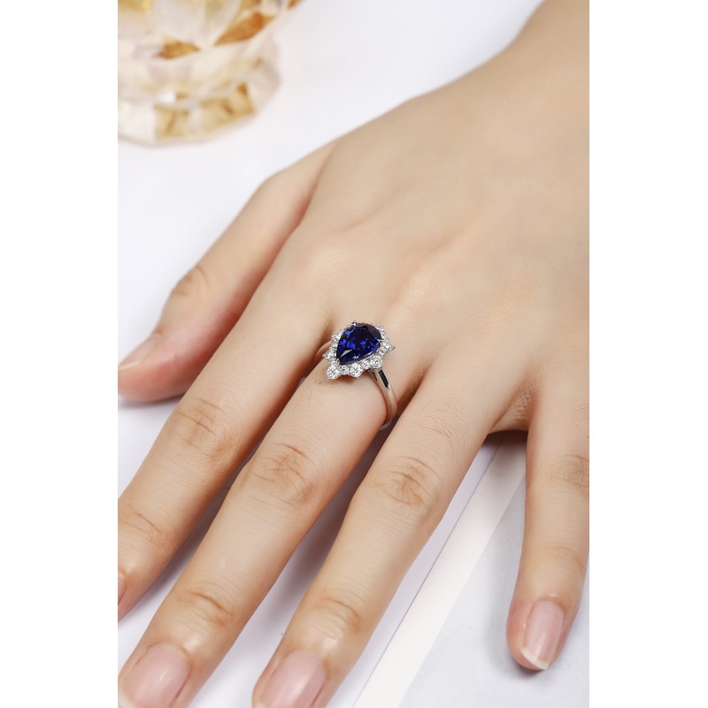 Ruif Jewelry Classic Design PT950 Platinum 2.95ct Lab Grown Sapphire And 0.671ct Lab Grown Diamond Ring Wedding Bands Ruif Jewelry Classic Design PT950 Platinum 2.95ct Lab Grown Sapphire And 0.671ct Lab Grown Diamond Ring Wedding Bands