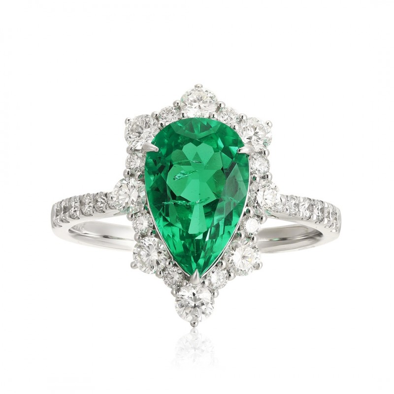 Ruif Jewelry Classic Design PT950 Platinum Ring 2.055ct Lab Grown Emerald and 0.84ct Lab Grown Diamond Ring Gemstone Jewelry