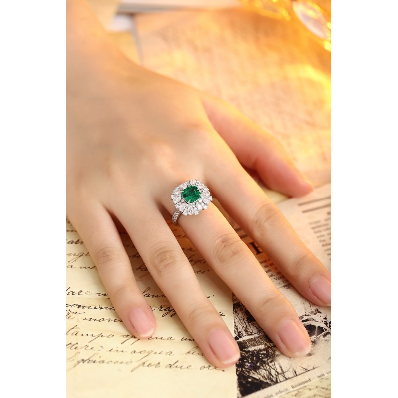 Ruif Jewelry Classic Design PT950 Platinum Ring 1.55ct Lab Grown Emerald and 1.714ct Lab Grown Diamond Ring Gemstone Jewelry