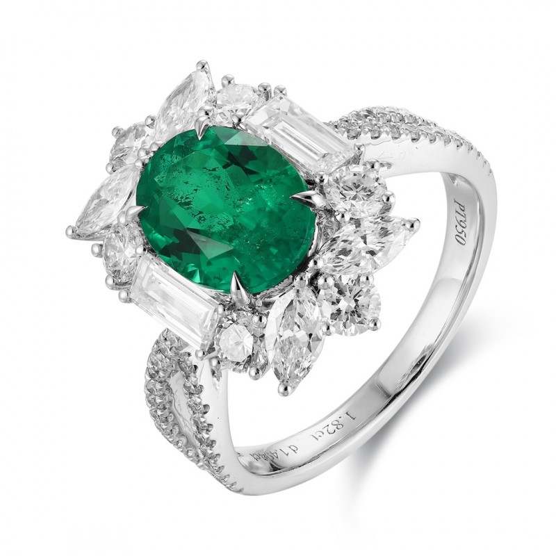 Ruif Jewelry Classic Design PT950 Platinum Ring 2.52ct Lab Grown Emerald and 1.823ct Lab Grown Diamond Ring Gemstone Jewelry