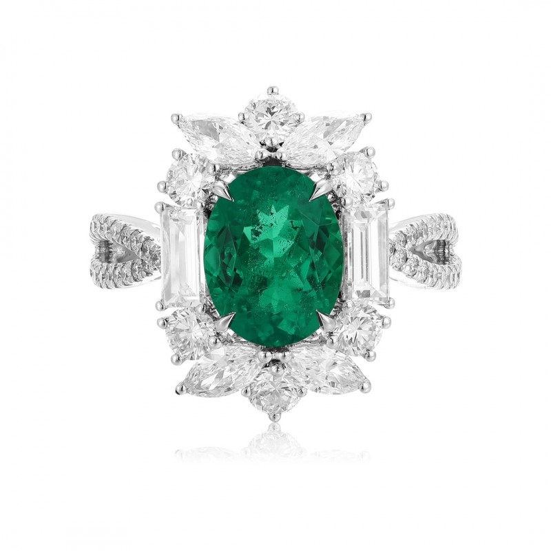 Ruif Jewelry Classic Design PT950 Platinum Ring 2.52ct Lab Grown Emerald and 1.823ct Lab Grown Diamond Ring Gemstone Jewelry