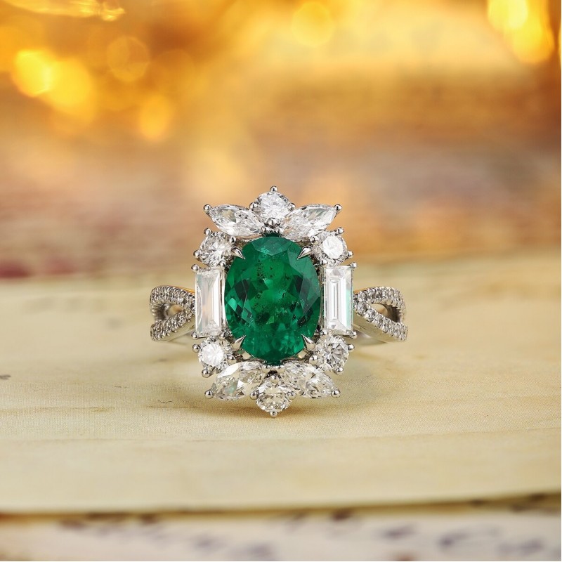 Ruif Jewelry Classic Design PT950 Platinum Ring 2.52ct Lab Grown Emerald and 1.823ct Lab Grown Diamond Ring Gemstone Jewelry