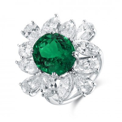 Ruif Jewelry Classic Design PT950 Platinum Ring 5.99ct Lab Grown Emerald and 6.339ct Lab Grown Diamond Ring Gemstone Jewelry