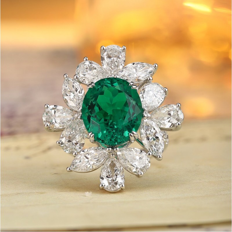 Ruif Jewelry Classic Design PT950 Platinum Ring 5.99ct Lab Grown Emerald and 6.339ct Lab Grown Diamond Ring Gemstone Jewelry
