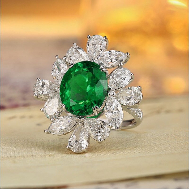 Ruif Jewelry Classic Design PT950 Platinum Ring 5.99ct Lab Grown Emerald and 6.339ct Lab Grown Diamond Ring Gemstone Jewelry