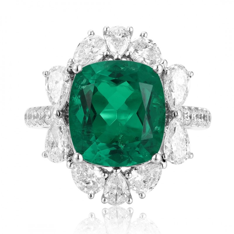 Ruif Jewelry Classic Design PT950 Platinum Ring 4.57ct Lab Grown Emerald and 1.744ct Lab Grown Diamond Ring Gemstone Jewelry