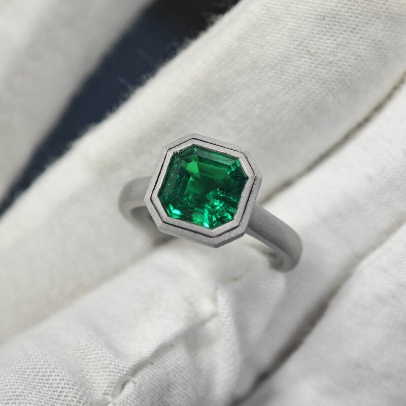 Ruif Jewelry Classic Design Titanium  9x9mm3ct Lab Grown Emerald Ring Gemstone Jewelry