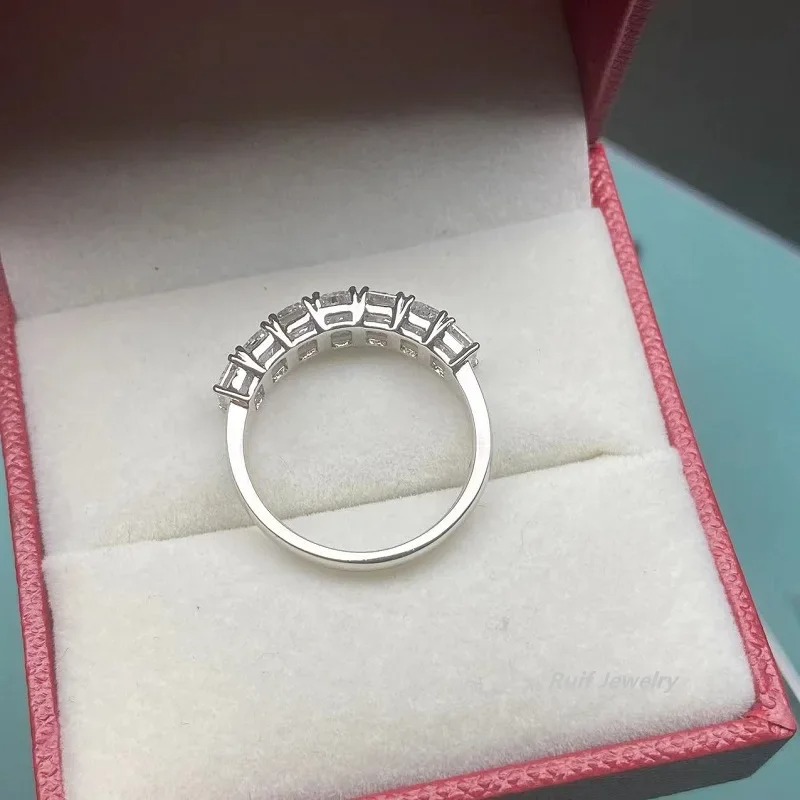 Ruif Jewelry Customized 18K White Gold 1.52ct Lab Grown Diamond Ring Classic Three Stones Engagement Band Jewelry for Women Ruif Jewelry Customized 18K White Gold 1.52ct Lab Grown Diamond Ring Classic Three Stones Engagement Band Jewelry for Women