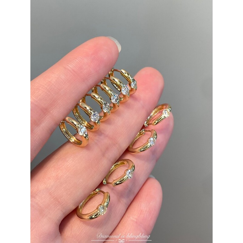 Ruif Jewelry Customized 18k Yellow Gold Natural Diamond Earrings Center Stone 0.15ct Each Wholesale price earrings