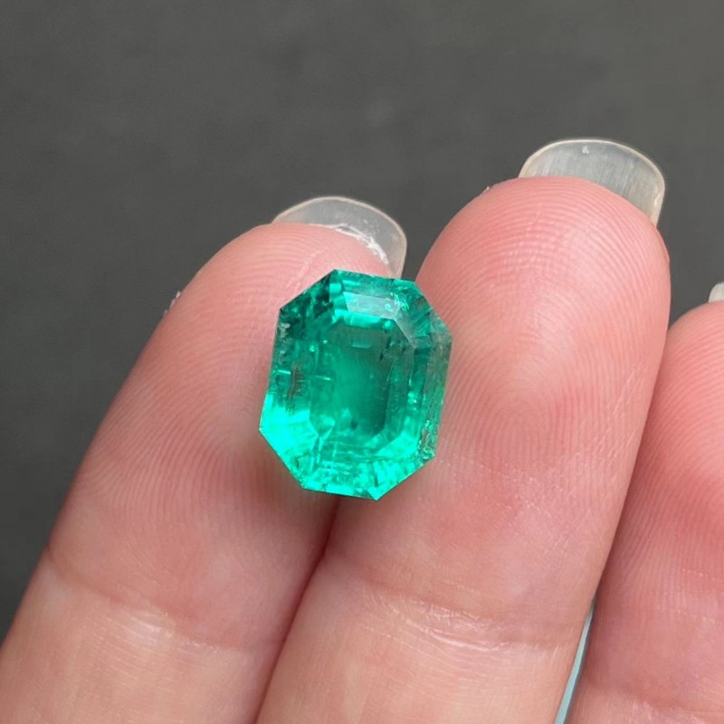 Ruif Jewelry Top Quality 8.5x10.5mm Big Corner Emerald Cut Lab Grown Emeralds Columbia Color Loose Gemstone for Diy Jewelry Making Ruif Jewelry Top Quality 8.5x10.5mm Big Corner Emerald Cut Lab Grown Emeralds Columbia Color Loose Gemstone for Diy Jewelry Making