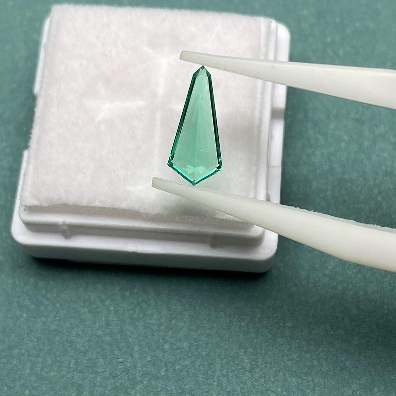Ruif Jewelry Hand Made 16x20mm a Set of Crosses Lab Grown Emerald Colombia Color for Jewelry Earrings Making