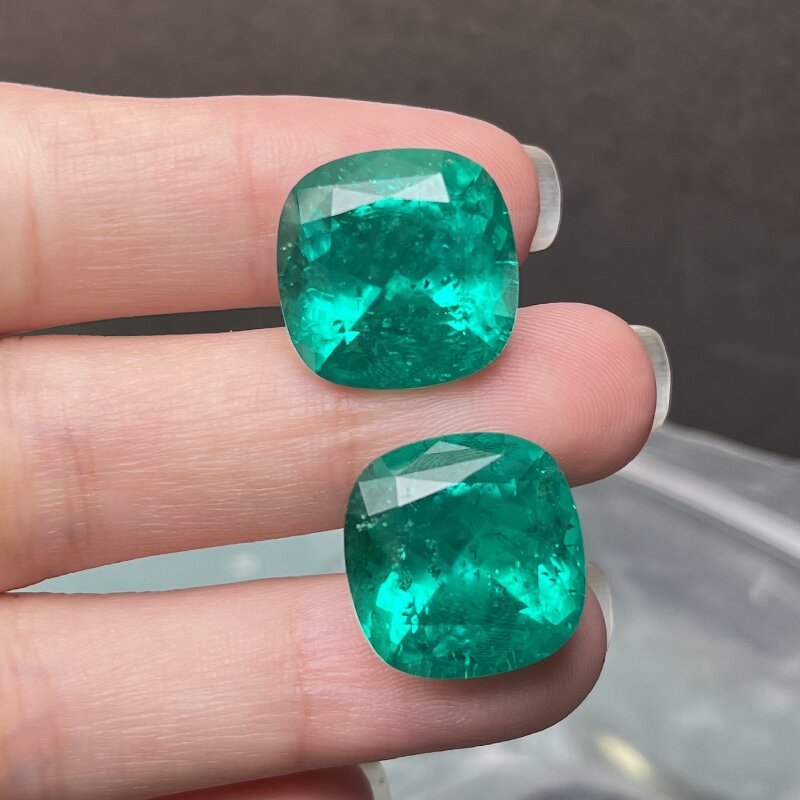 Ruif Jewelry Top Quality 15x15mm2pcs Cushion Cut Lab Grown Emeralds Columbia Color Loose Gemstone for Diy Jewelry Making