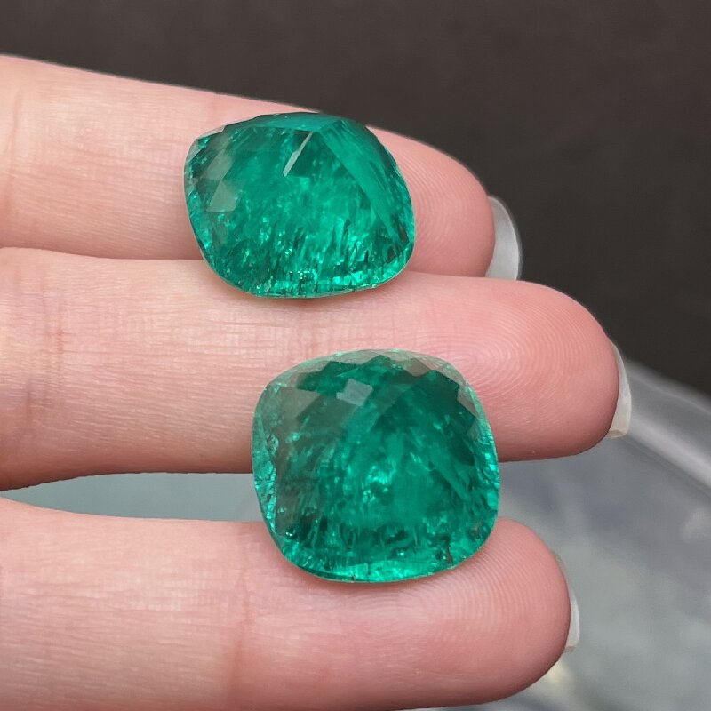 Ruif Jewelry Top Quality 15x15mm2pcs Cushion Cut Lab Grown Emeralds Columbia Color Loose Gemstone for Diy Jewelry Making