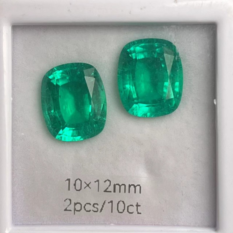Ruif Jewelry Top Quality 10x12mm Cushion Cut Lab Grown Emeralds Columbia Color Loose Gemstone for Diy Jewelry Making