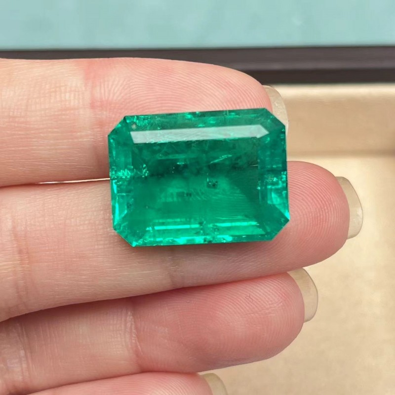 Pirmiana Big Size 18.45ct Emerald Cut 14.5x19.5mm Lab Grown Emeralds with Inclushions Like Natural Emerald Gemstone for Jewelry Making Pirmiana Big Size 18.45ct Emerald Cut 14.5x19.5mm Lab Grown Emeralds with Inclushions Like Natural Emerald Gemstone for Jewelry Making