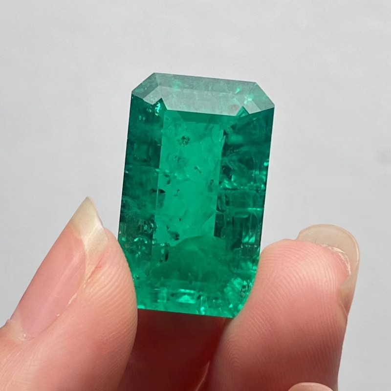 Pirmiana Big Size 20.93ct Emerald Cut 14x23mm Lab Grown Emeralds with Inclushions Like Natural Emerald Gemstone for Jewelry Making Pirmiana Big Size 20.93ct Emerald Cut 14x23mm Lab Grown Emeralds with Inclushions Like Natural Emerald Gemstone for Jewelry Making