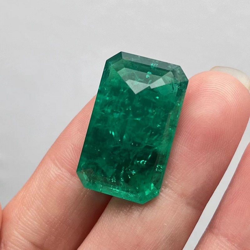 Pirmiana Big Size 20.93ct Emerald Cut 14x23mm Lab Grown Emeralds with Inclushions Like Natural Emerald Gemstone for Jewelry Making Pirmiana Big Size 20.93ct Emerald Cut 14x23mm Lab Grown Emeralds with Inclushions Like Natural Emerald Gemstone for Jewelry Making