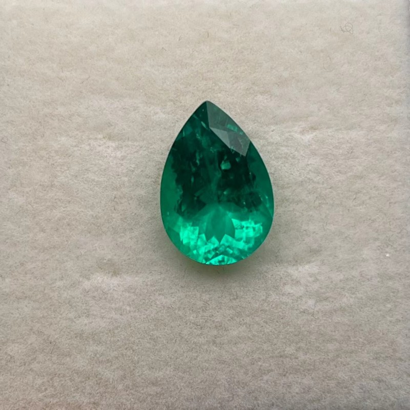 Ruif Jewelry Top Quality Pear Shape 11x16mm 7.11ct Lab Grown Emeralds Columbia Color Loose Gemstone for Diy Jewelry Making Ruif Jewelry Top Quality Pear Shape 11x16mm 7.11ct Lab Grown Emeralds Columbia Color Loose Gemstone for Diy Jewelry Making