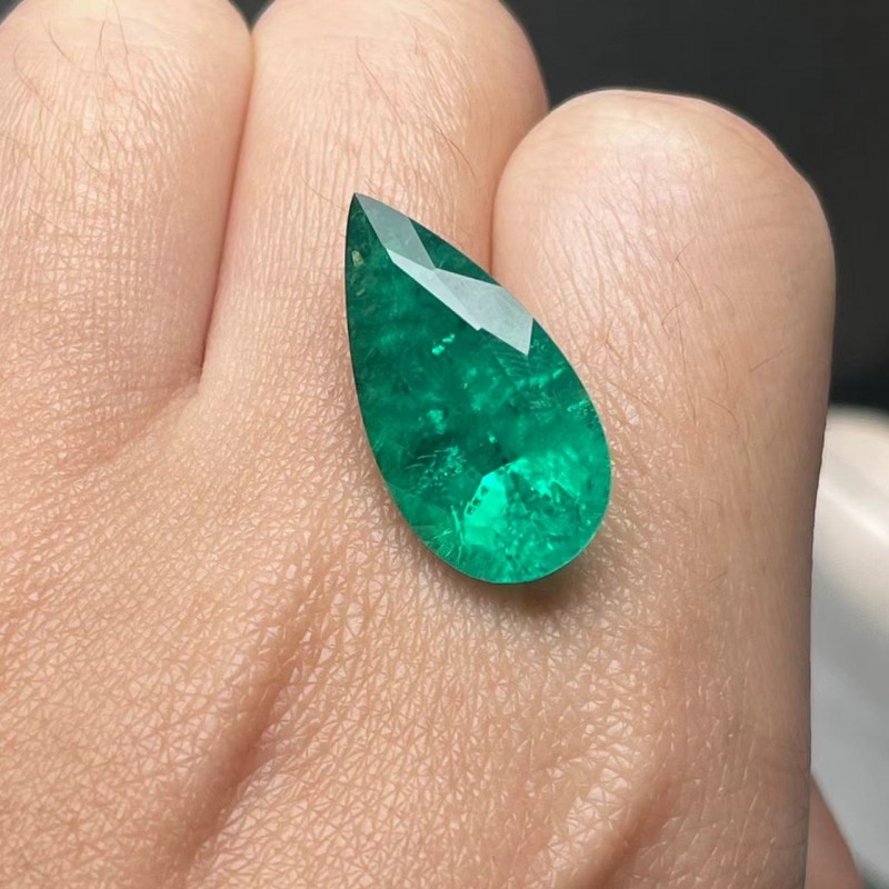 Ruif Jewelry Top Quality Pear Shape 11x22mm 9.15ct Lab Grown Emeralds Columbia Color Loose Gemstone for Diy Jewelry Making Ruif Jewelry Top Quality Pear Shape 11x22mm 9.15ct Lab Grown Emeralds Columbia Color Loose Gemstone for Diy Jewelry Making