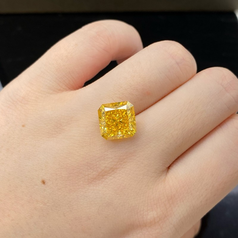 Ruif Jewelry Radiant Cut 7.06CT Yellow Lab Grown Diamond with IGI certificate LG702513390