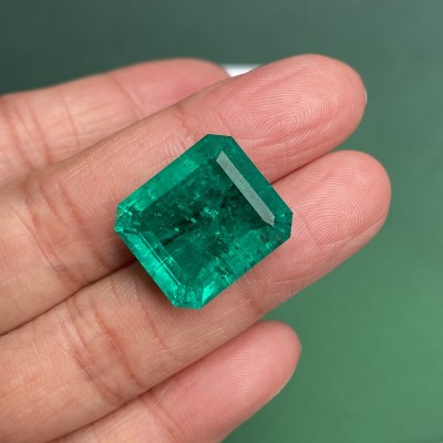 Ruif Jewelry Collection 19.62ct Lab Grown Emerald Colombia Color Hydrothermal Emeralds Loose Gemstone for Diy Jewelry Making