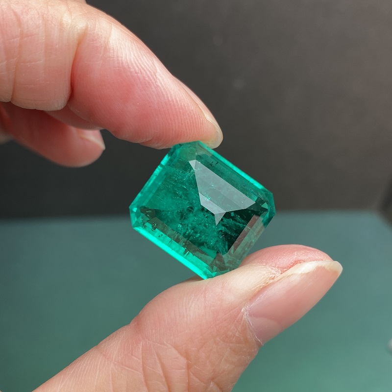 Ruif Jewelry Collection 19.62ct Lab Grown Emerald Colombia Color Hydrothermal Emeralds Loose Gemstone for Diy Jewelry Making