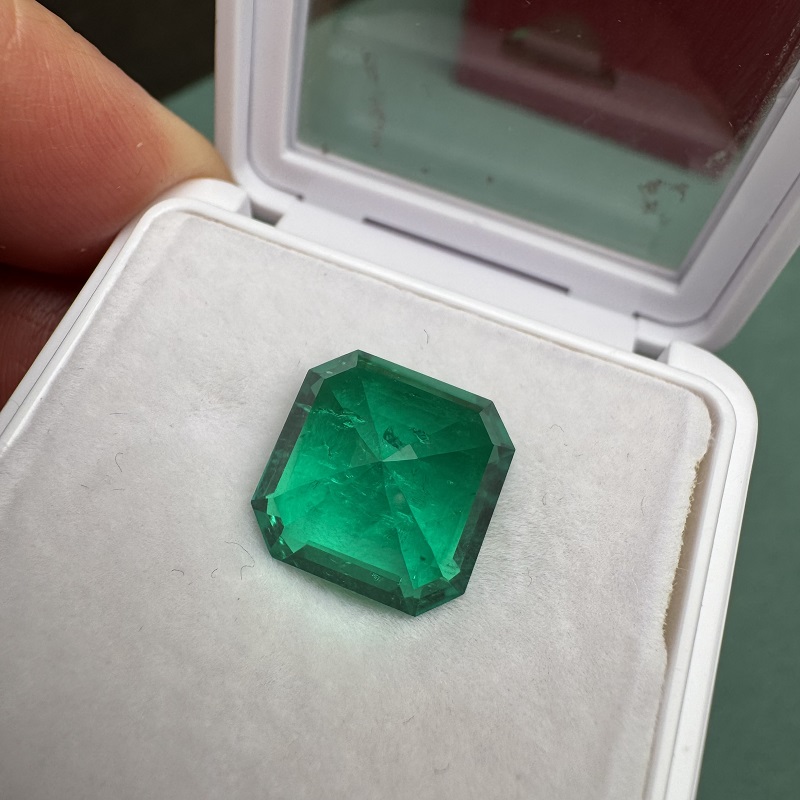 Pirmiana 11.5x11.5mm 6.14ct  asscher  Cut  Lab Grown Emerald 