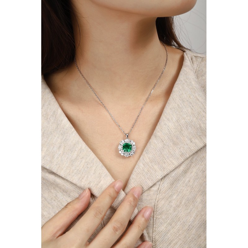 Ruif Jewelry Classic Design S925 Silver 3.72ct Lab Grown Emerald Pendant Necklace Gemstone Jewelry