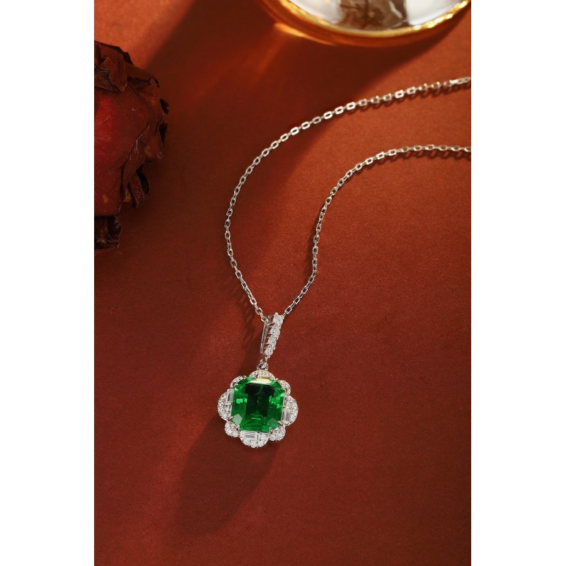 Ruif Jewelry Classic Design S925 Silver 4.795ct Lab Grown Emerald Pendant Necklace Gemstone Jewelry