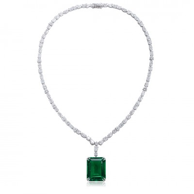 Ruif Jewelry Classic Design Green S925 Silver 39.25ct Lab Grown Emerald Pendant Necklace Gemstone Jewelry