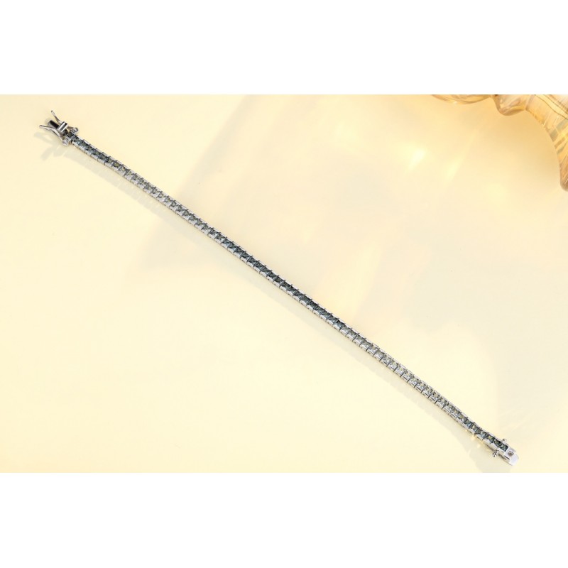 Ruif Jewelry Classic Design S925 Silver 4.32ct Lab Grown Sapphire Bracelet Gradient Green Color Princess Cut Gemstone Jewelry Ruif Jewelry Classic Design S925 Silver 4.32ct Lab Grown Sapphire Bracelet Gradient Green Color Princess Cut Gemstone Jewelry