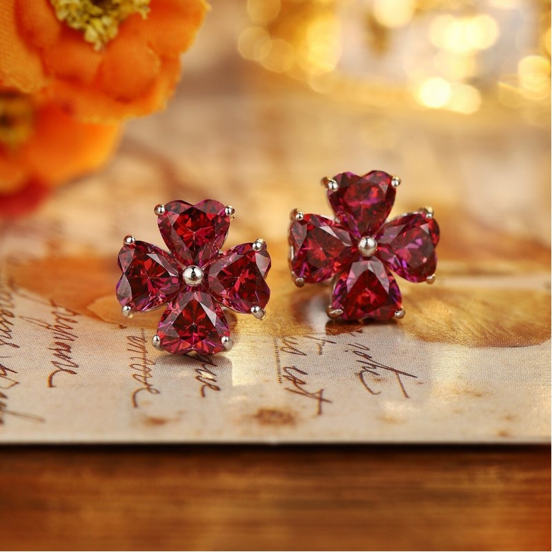 Ruif Jewelry Classic Design S925 Silver Red Color Simulated Diamond Earrings Cubic Zircon Earrings Gemstone Jewelry Ruif Jewelry Classic Design S925 Silver Red Color Simulated Diamond Earrings Cubic Zircon Earrings Gemstone Jewelry