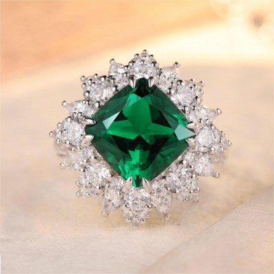 Ruif Jewelry Classic Design S925 Silver 4.2ct Cubic Zircon Ring Emerald Green Color Wedding Bands