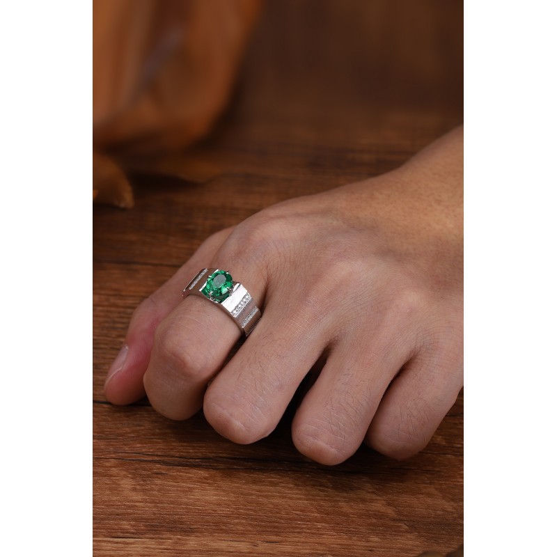 Ruif Jewelry Classic Design S925 Silver 1.63ct Lab Grown Emerald Ring Wedding Bands