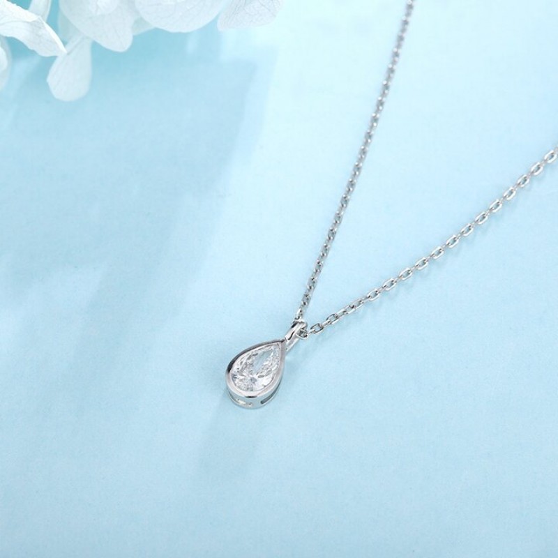 Ruif Jewelry PT950 platinum 0.53ct Lab Grown Diamond Pendant(not include the chain) Jewelry for Party Gift Ruif Jewelry PT950 platinum 0.53ct Lab Grown Diamond Pendant(not include the chain) Jewelry for Party Gift