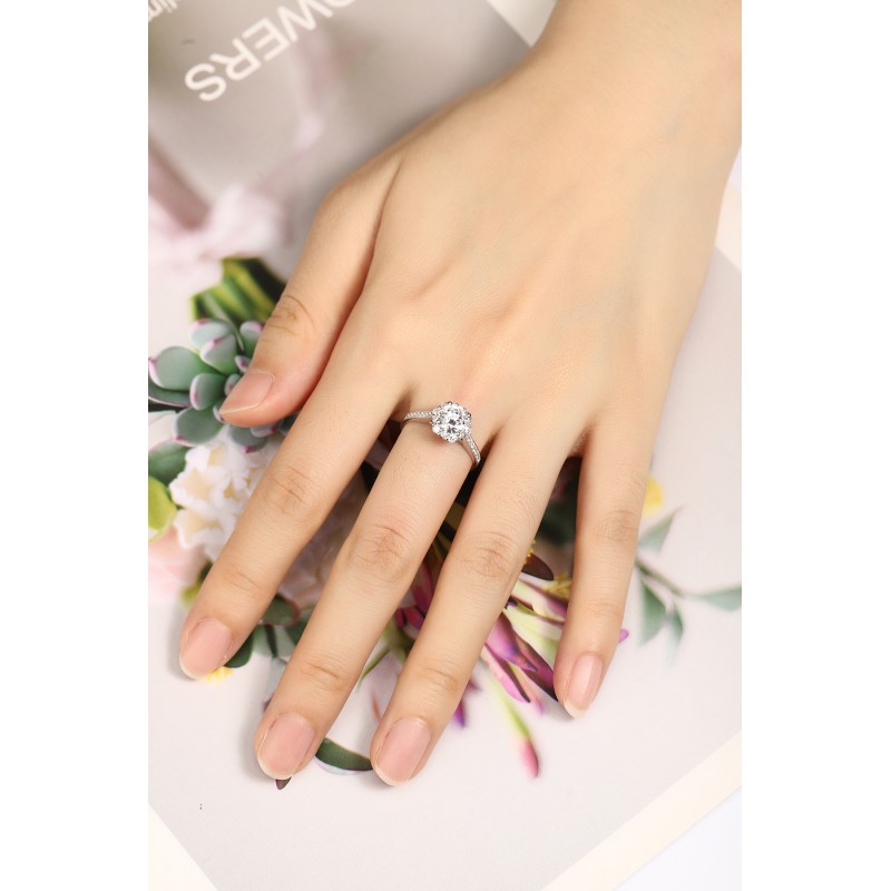 Ruif Jewelry Classic Design PT950 Platinum 1.04ct Lab Grown Diamond Ring Gemstone Jewelry Ruif Jewelry Classic Design PT950 Platinum 1.04ct Lab Grown Diamond Ring Gemstone Jewelry