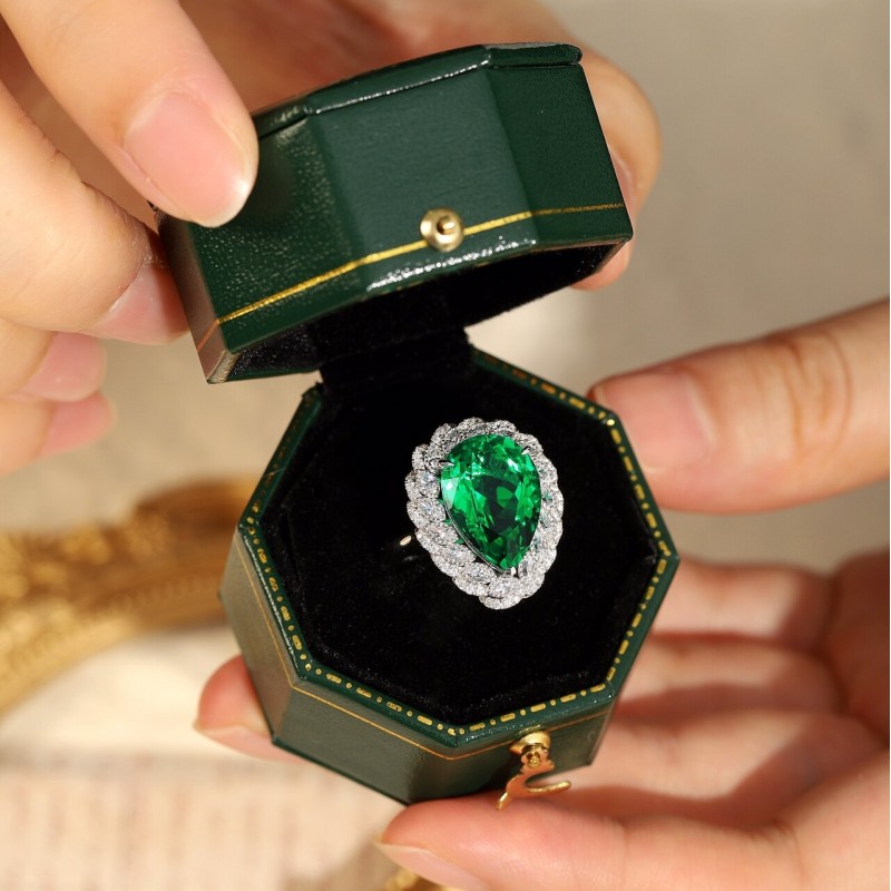 Ruif Jewelry Classic Design 9K White Gold 5.5ct Lab Grown Emerald Ring Gemstone Jewelry