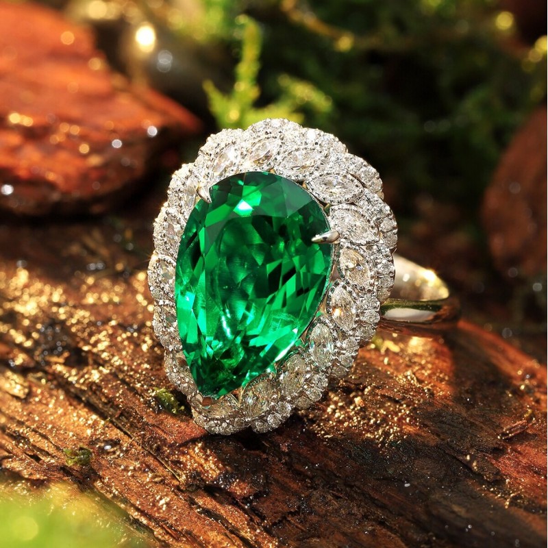 Ruif Jewelry Classic Design 9K White Gold 5.5ct Lab Grown Emerald Ring Gemstone Jewelry