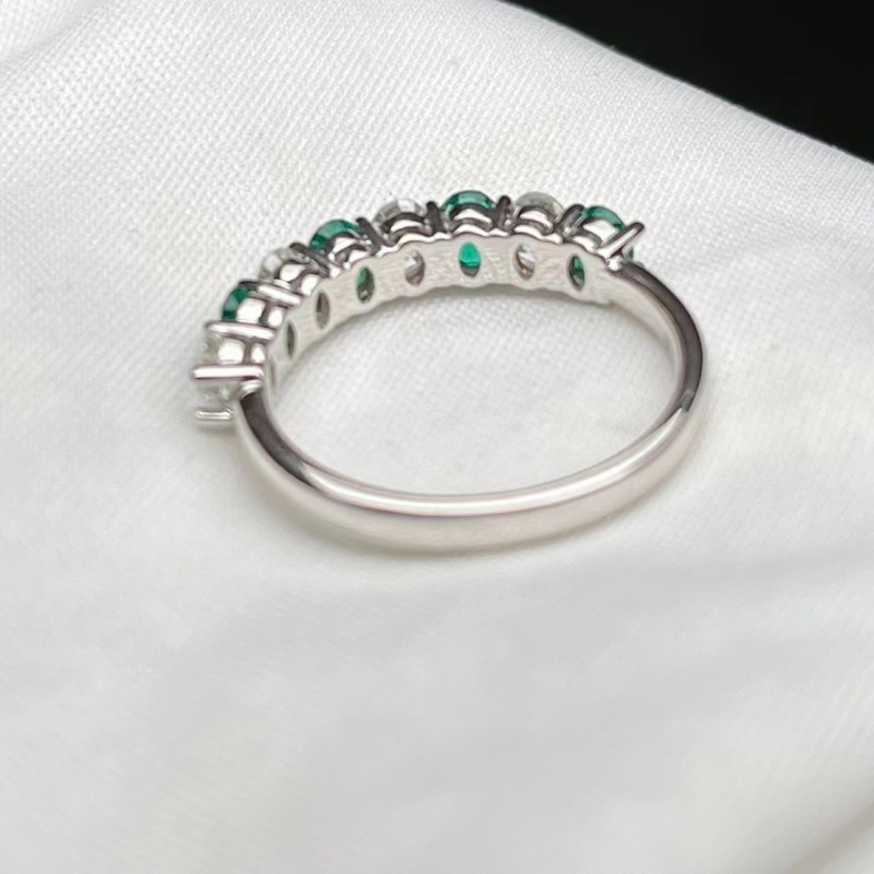 Ruif Jewelry Classic Design 9K White Gold 0.58ct Lab Grown Emerald Ring Gemstone Jewelry Ruif Jewelry Classic Design 9K White Gold 0.58ct Lab Grown Emerald Ring Gemstone Jewelry