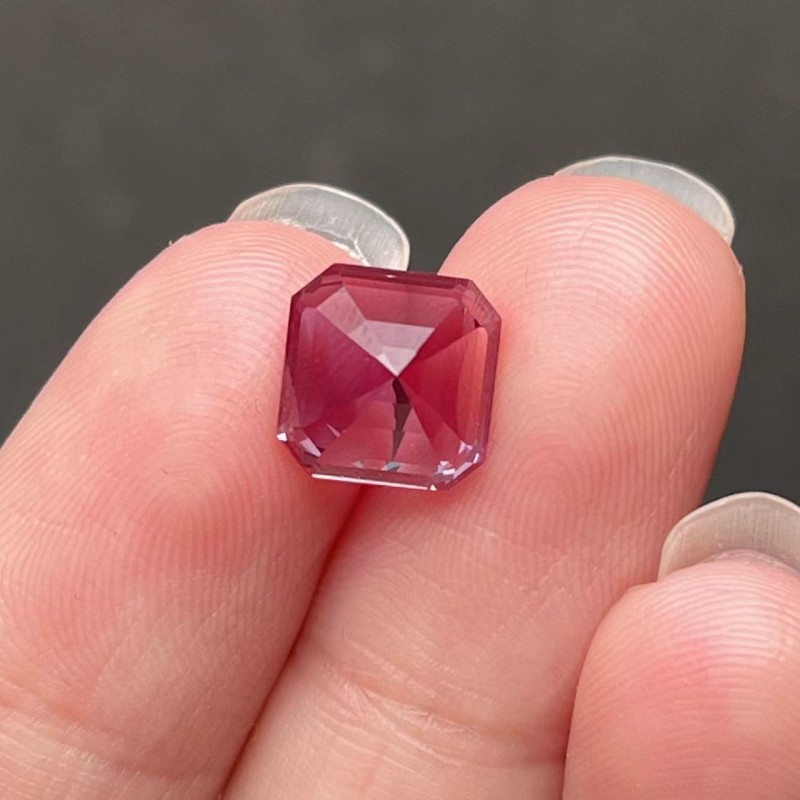 Ruif Jewelry New Product Asscher Cut Color-changing Lab Grown Alexandrite Gemstone For Diy Jewelry Ruif Jewelry New Product Asscher Cut Color-changing Lab Grown Alexandrite Gemstone For Diy Jewelry