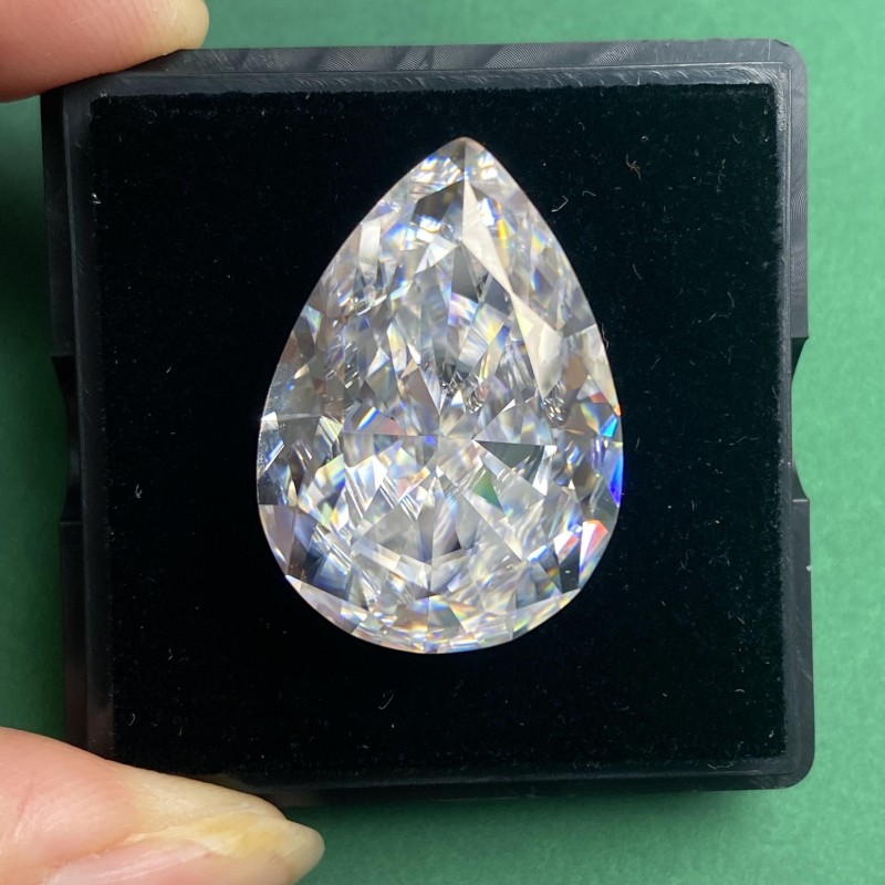 Ruif Jewelry Crushed Ice Cutting Pear Shape D VVS1 Moissanite Loose Gemstone  With GRA Certificate 