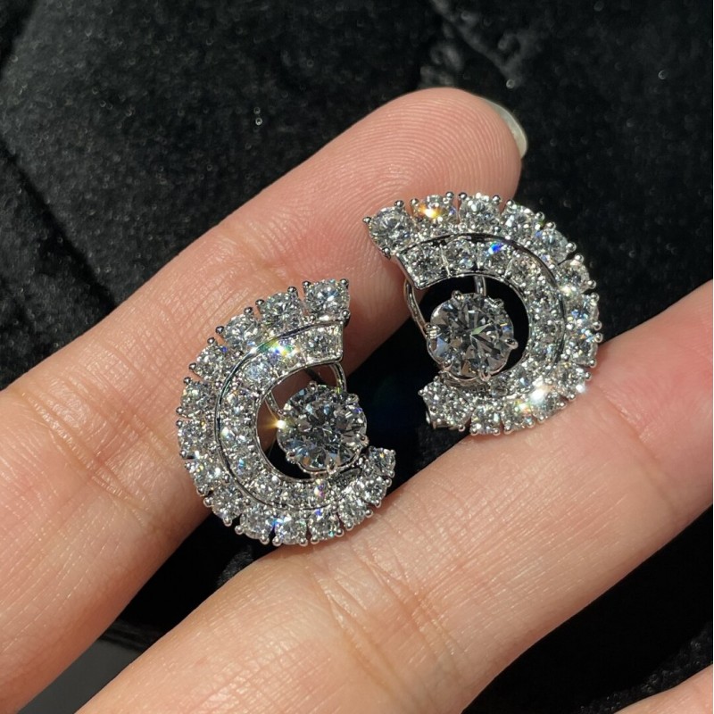 Ruif Jewelry Customized 18k White Gold Lab Grown Diamond Earrings Nautilus Earrings Classic Engagement Band Jewelry 