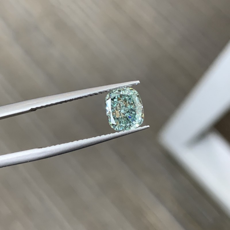 Ruif Jewelry 1.38ct CVD Fancy Intense Green VS1 Lab Grown Diamonds IGI certificate Diamonds for DIY Jewelry Making Size Customizable