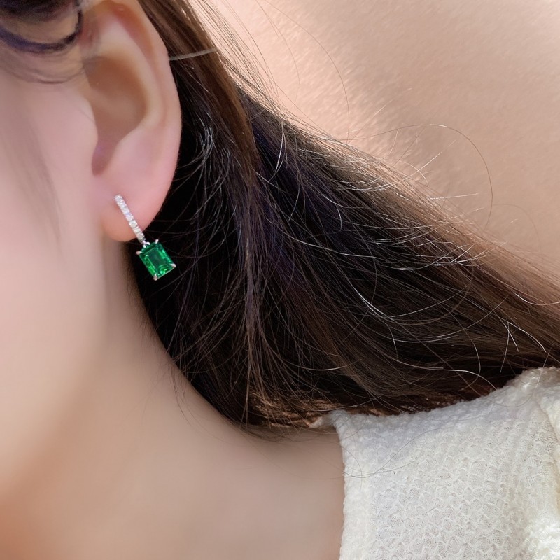 Ruif Jewelry Classic Design S925 Silver 2.83ct Lab Grown Emerald/Sapphhire/Ruby Earrings Small Size Moissanite Gemstone Jewelry Ruif Jewelry Classic Design S925 Silver 2.83ct Lab Grown Emerald/Sapphhire/Ruby Earrings Small Size Moissanite Gemstone Jewelry
