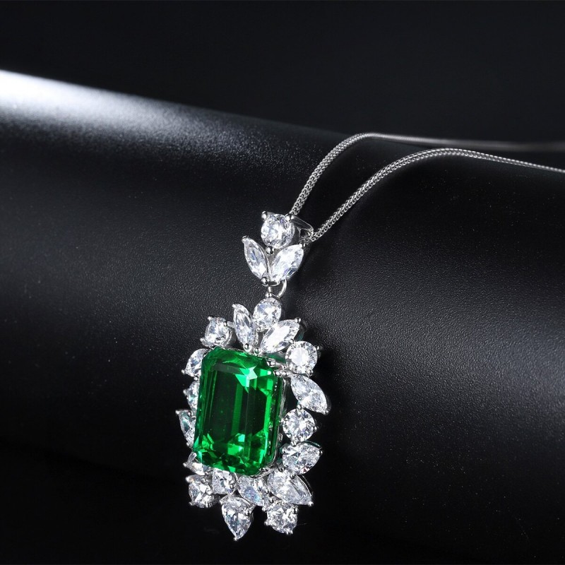 Ruif Jewelry Classic Design S925 Silver 4.83ct Lab Grown Emerald Pendant Necklace Gemstone Jewelry