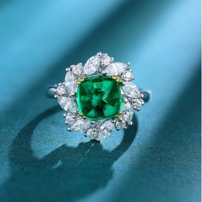 Ruif Jewelry Classic Design S925 Silver 2.48ct Lab Grown Emerald Ring Ruby And Royal Blue Sapphire Ring Wedding Bands