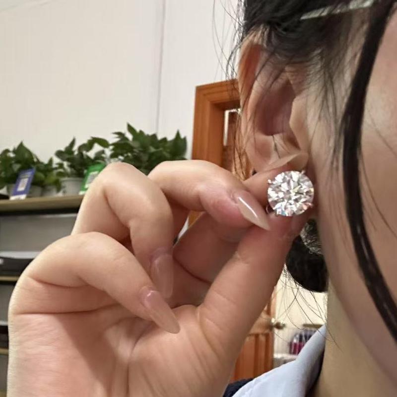 Ruif Jewelry Custom Design 18K White Gold Earrings for Women 8ct each CVD Lab Grown Diamond Jewelry